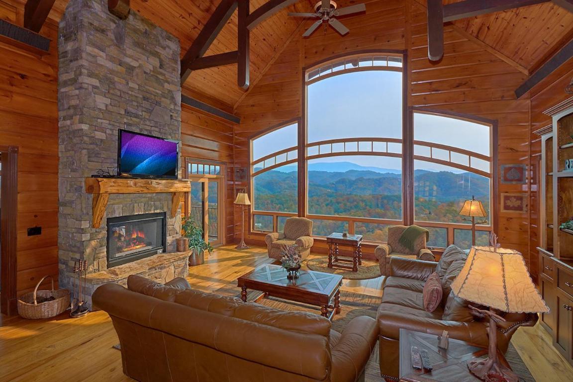 Journey'S End, 5 Bedrooms, Sleeps 12, Private Outdoor Pool, Theater, Sauna Sevierville Esterno foto