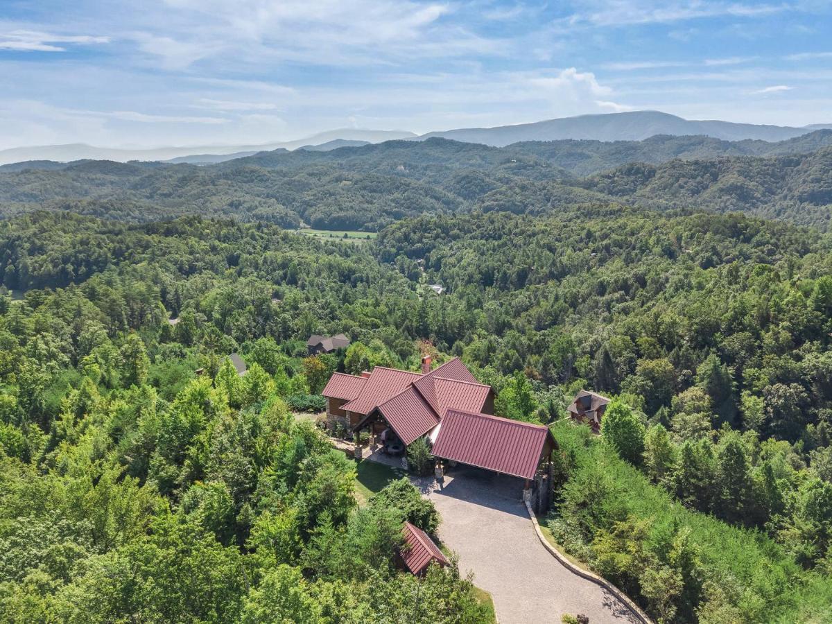 Journey'S End, 5 Bedrooms, Sleeps 12, Private Outdoor Pool, Theater, Sauna Sevierville Esterno foto