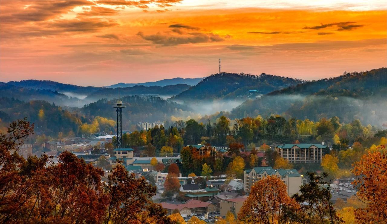 Journey'S End, 5 Bedrooms, Sleeps 12, Private Outdoor Pool, Theater, Sauna Sevierville Esterno foto